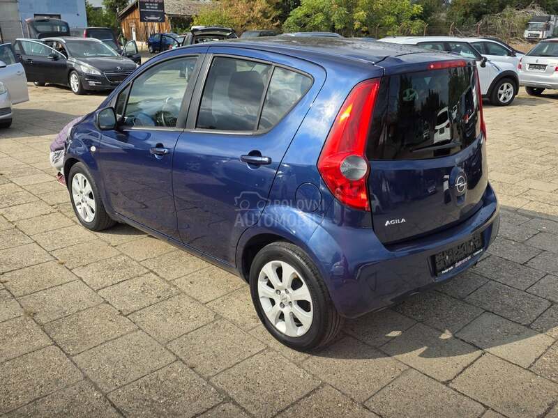 Opel Agila 1.2b 124600k m