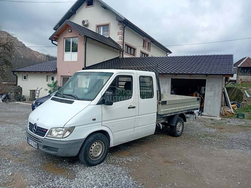 Mercedes Benz Sprinter 