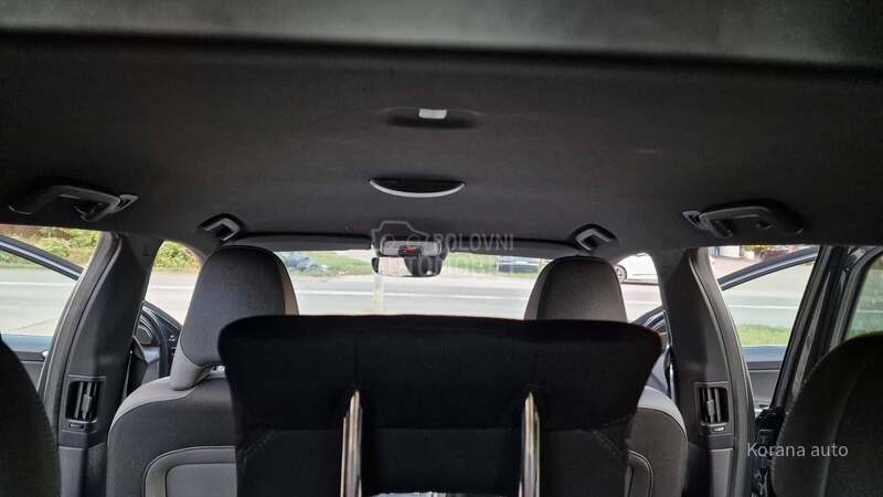 Volvo XC60 2.4 D4 AWD MOMENTUM