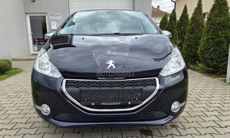 Peugeot 208 1.2 Style NOV