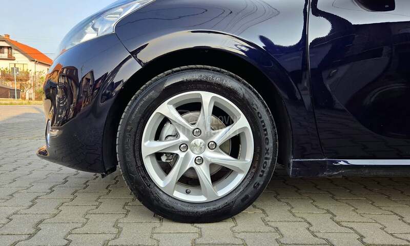 Peugeot 208 1.2 Style