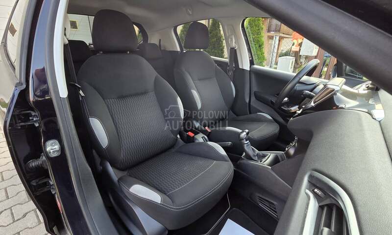Peugeot 208 1.2 Style