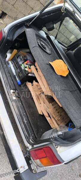 Lada Niva servo