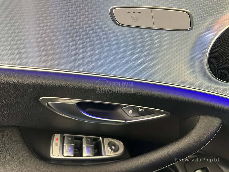 Mercedes Benz E 300 