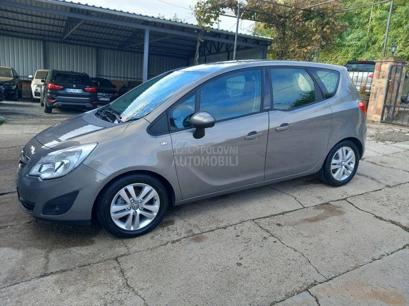 Opel Meriva 1.3CDTI ECO-JBL