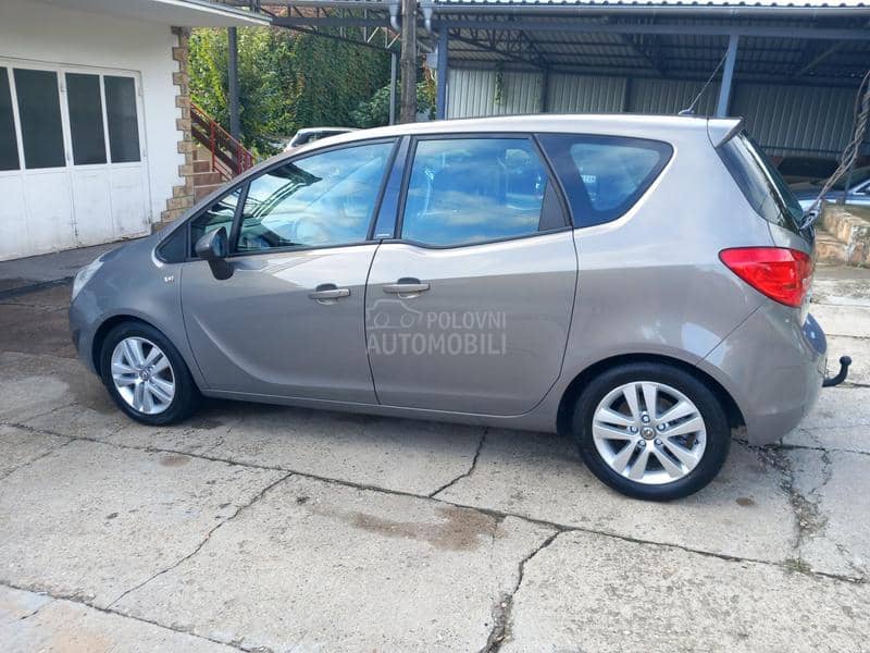 Opel Meriva 1.3CDTI ECO-JBL