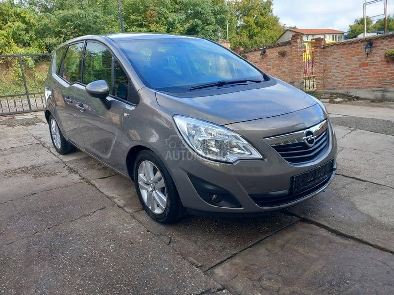 Opel Meriva 1.3CDTI ECO-JBL