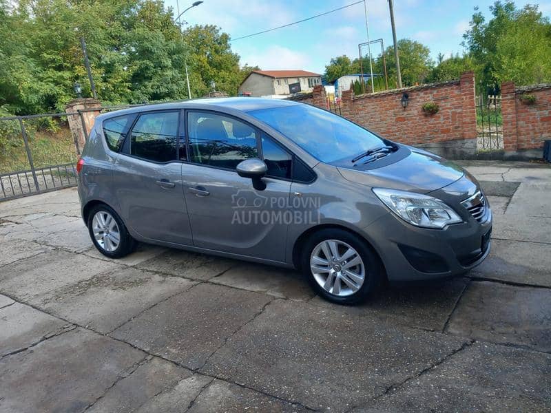 Opel Meriva 1.3CDTI ECO-JBL