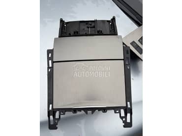 Pepeljara w212 za Mercedes Benz E Klasa, E 200, E 220 ... od 2013. do 2016. god.