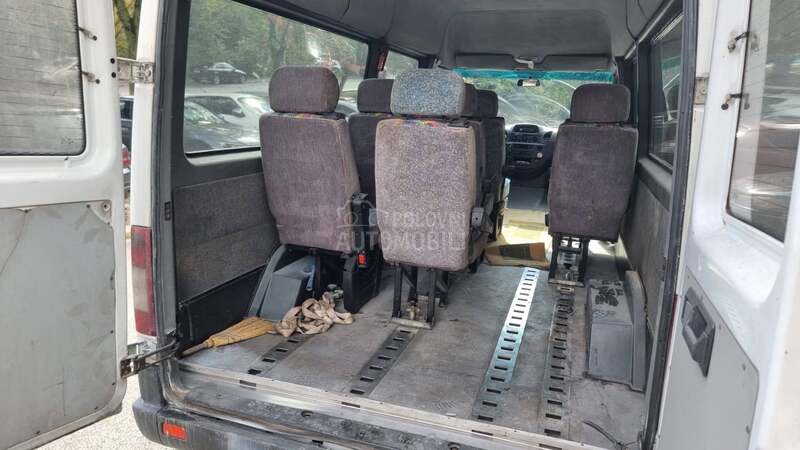 Mercedes Benz Sprinter 308 Cdi 9 sedista