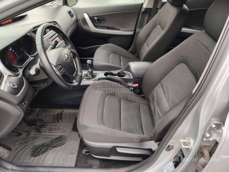 Kia cee`d sw 1.6 GDI CHAMPION