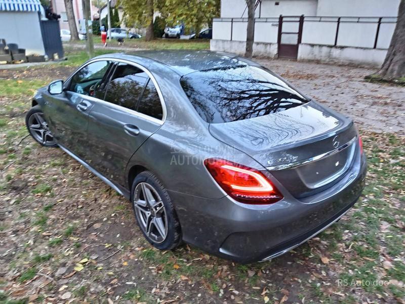 Mercedes Benz C 300 C300DE