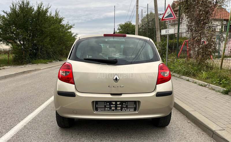 Renault Clio 1.6