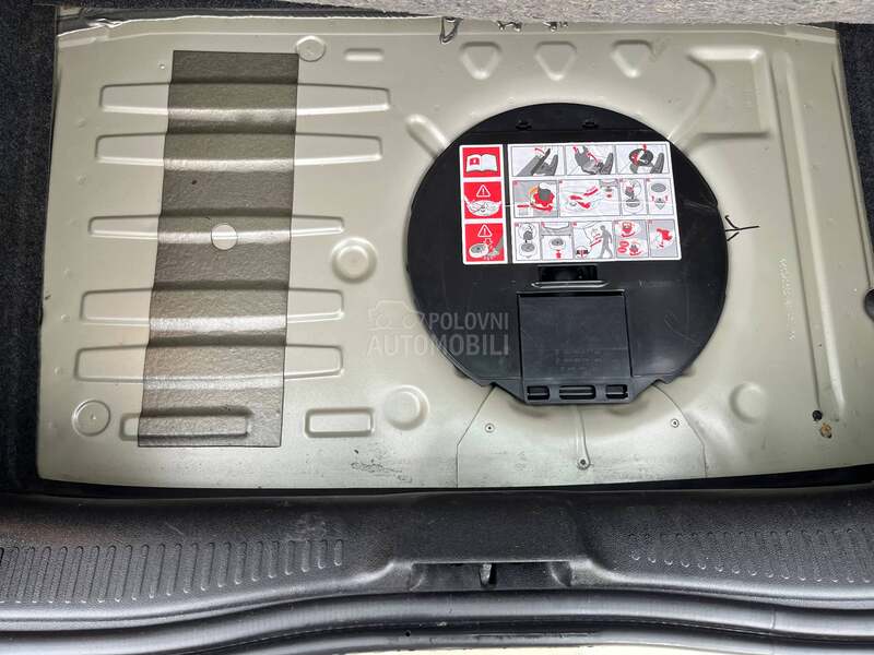 Renault Clio 1.6