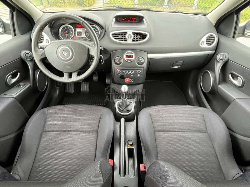 Renault Clio 1.6