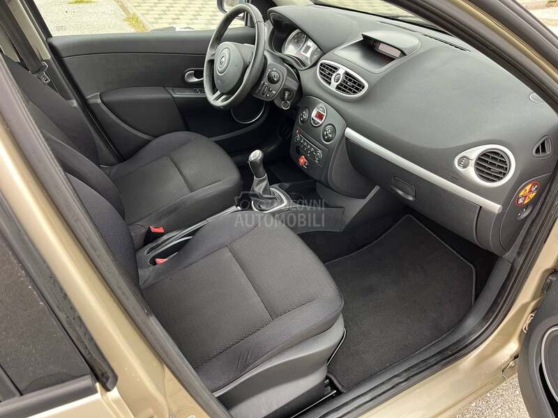 Renault Clio 1.6