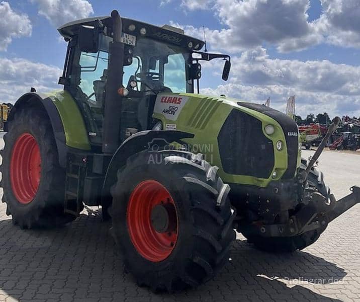 Claas Arion 650