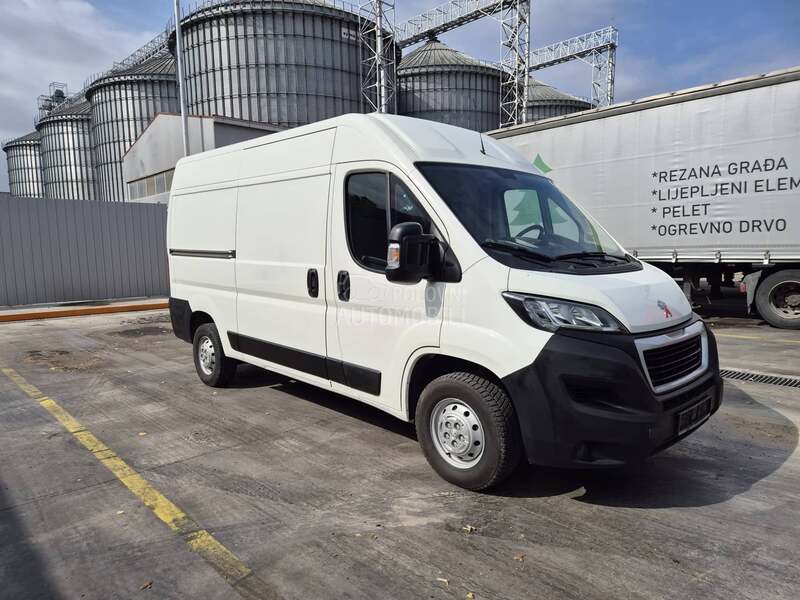 Peugeot Boxer 