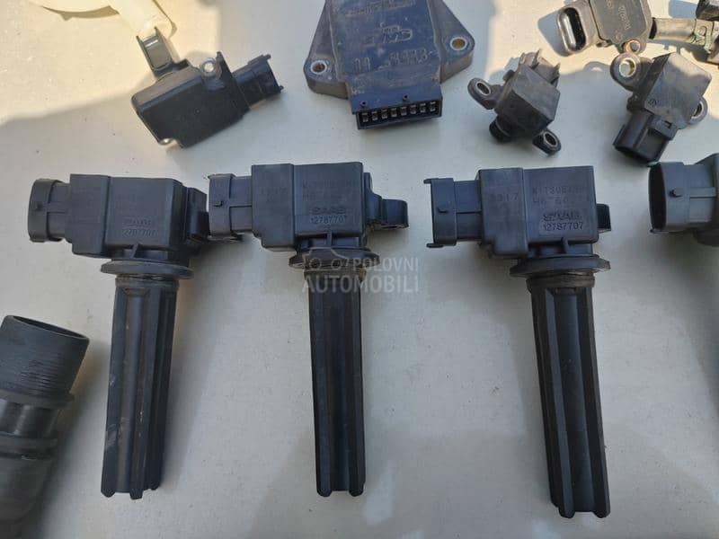 Saab 9-3 1.8t 2005. god. -  kompletan auto u delovima