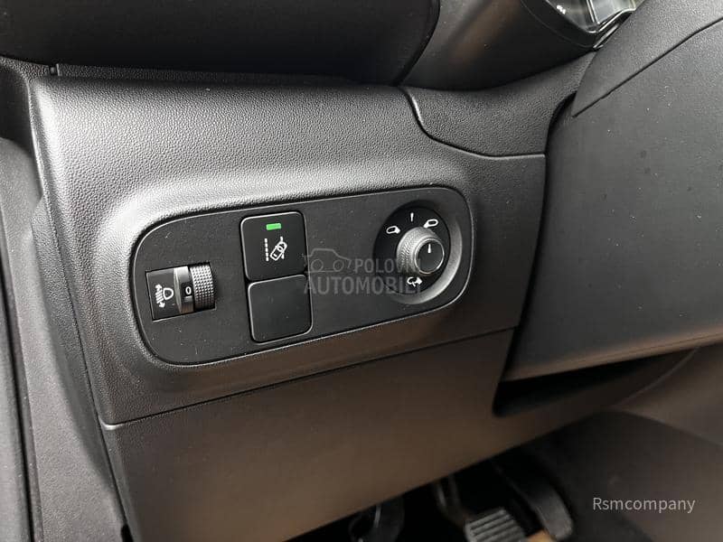 Citroen C3 1.2 SHINE/KAMERA