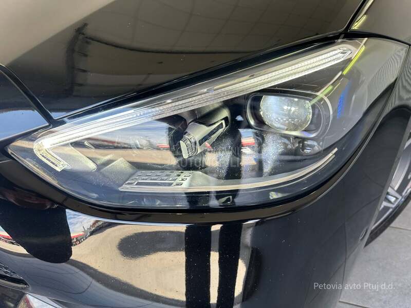 Mercedes Benz C 300 