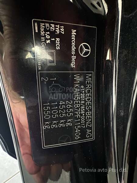 Mercedes Benz C 300 