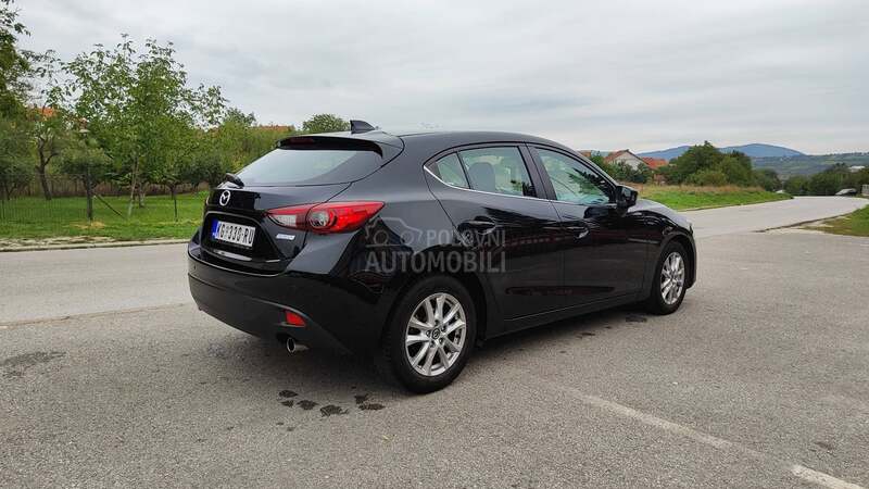 Mazda 3 2.0 SkyActiv