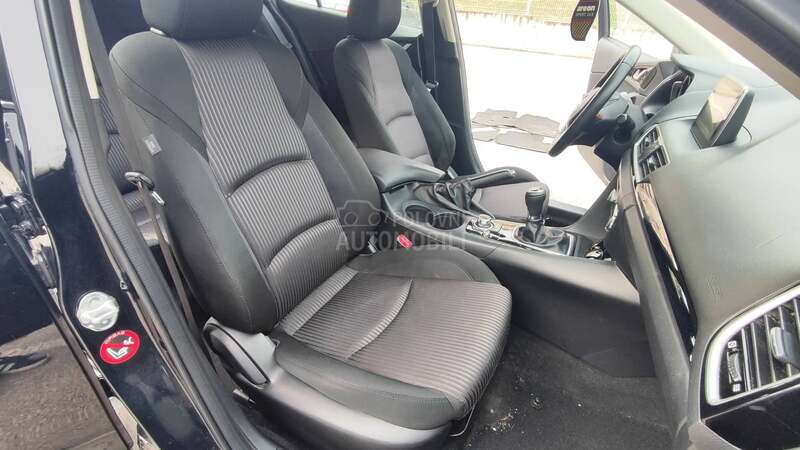 Mazda 3 2.0 SkyActiv