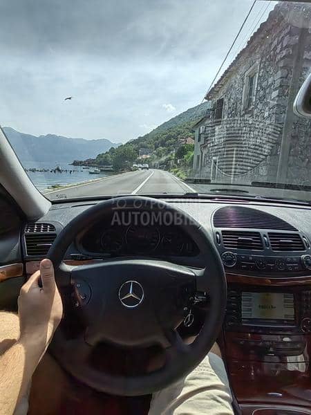 Mercedes Benz E 220 Elegance
