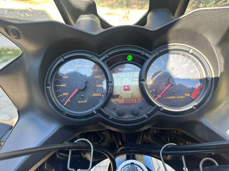 Suzuki DL 650 V Strom