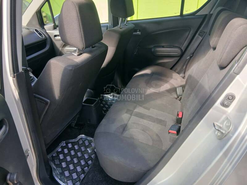 Opel Agila 1.2