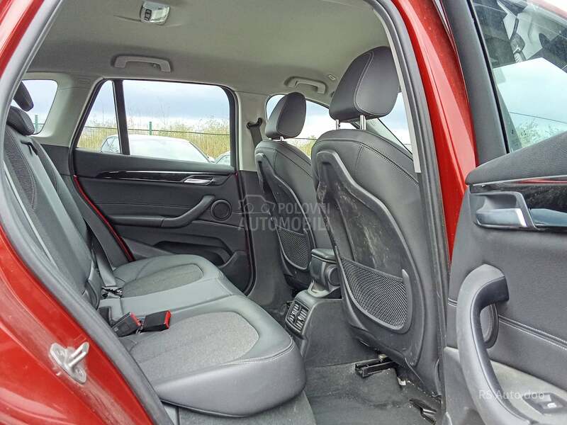 BMW X1 BMV X1 XDRIVE25E 5D