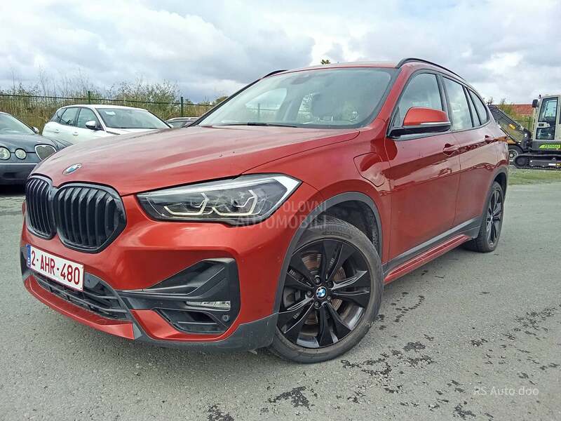 BMW X1 BMV X1 XDRIVE25E 5D