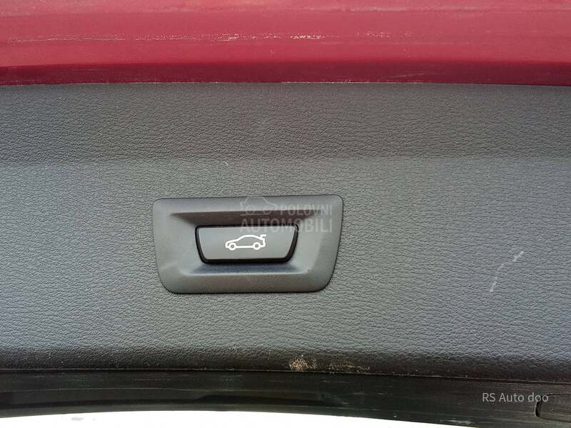 BMW X1 BMV X1 XDRIVE25E 5D