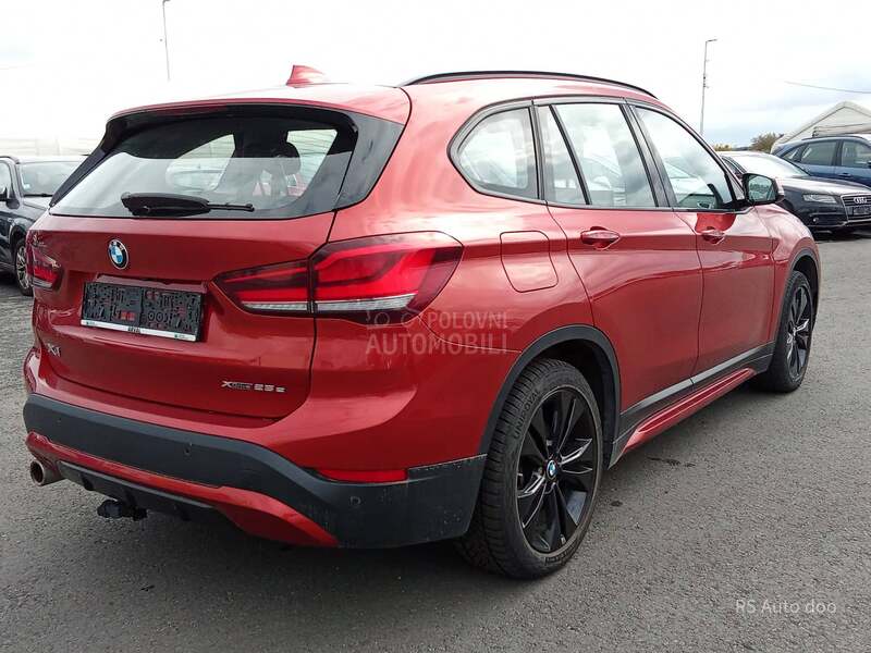 BMW X1 BMV X1 XDRIVE25E 5D