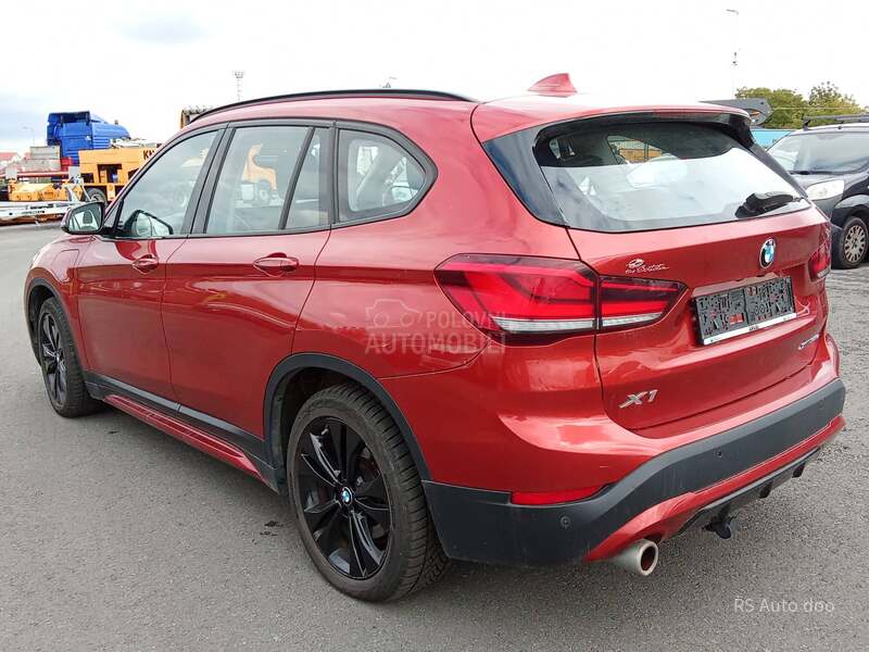 BMW X1 BMV X1 XDRIVE25E 5D