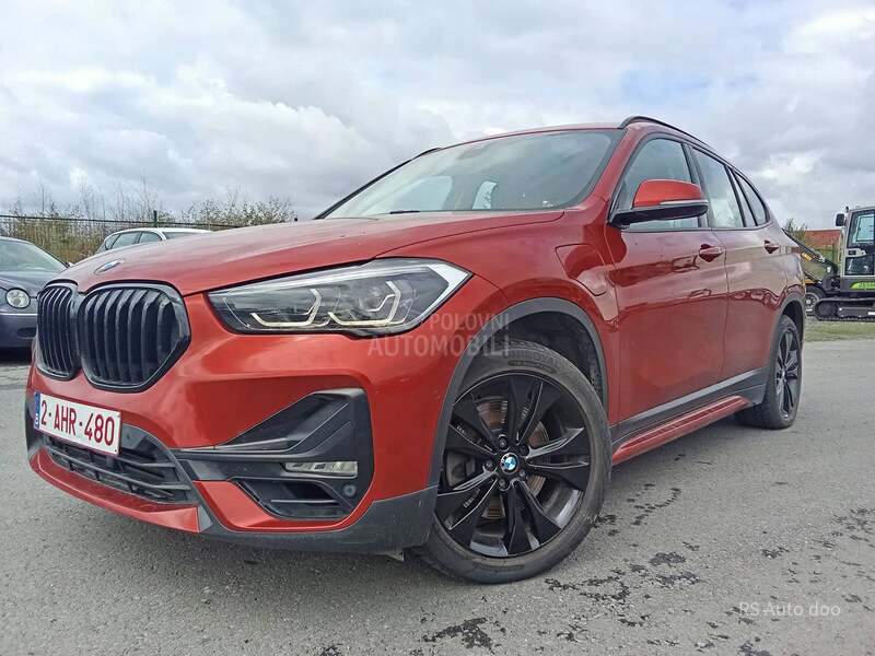 BMW X1 BMV X1 XDRIVE25E 5D