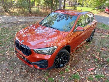 BMW X1 BMV X1 XDRIVE25E 5D