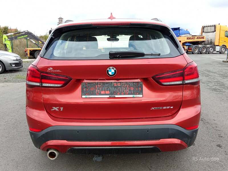 BMW X1 BMV X1 XDRIVE25E 5D
