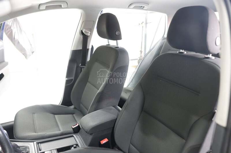 Volkswagen Golf 7 1.6 TDI DSG