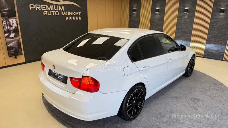 BMW 318 //2.0D//SPORT//NOV