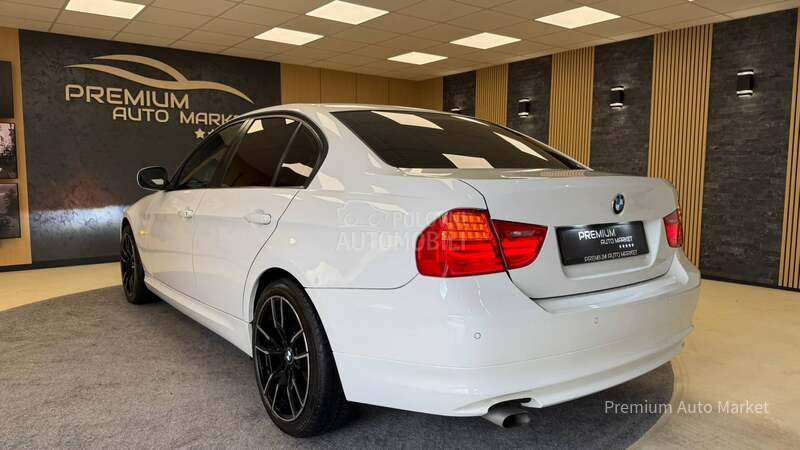 BMW 318 //2.0D//SPORT//NOV