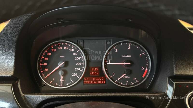 BMW 318 //2.0D//SPORT//NOV