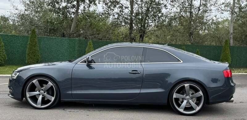 Audi A5 QUATTRO S-LINE RESTY