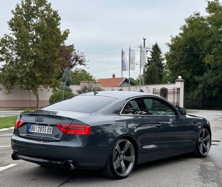 Audi A5 QUATTRO S-LINE RESTY