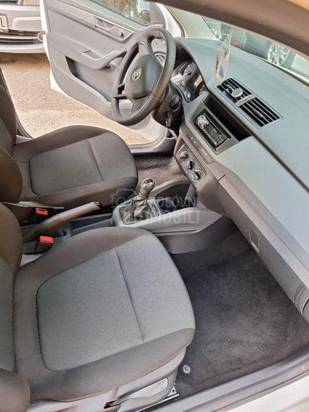 Škoda Fabia 1.0