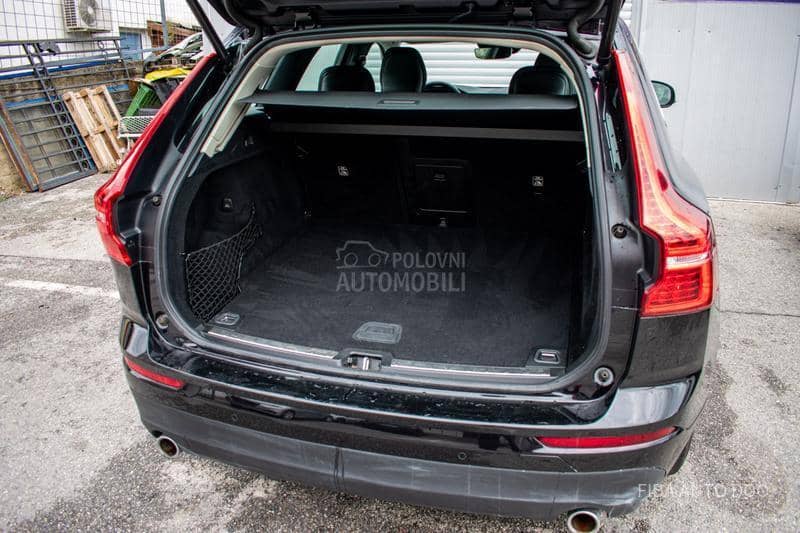 Volvo XC60 B5 HYBRID AWD