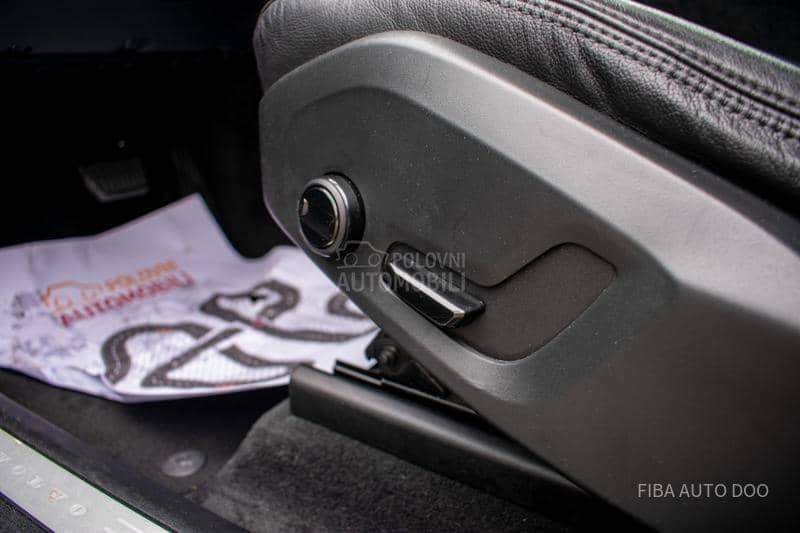 Volvo XC60 B5 HYBRID AWD