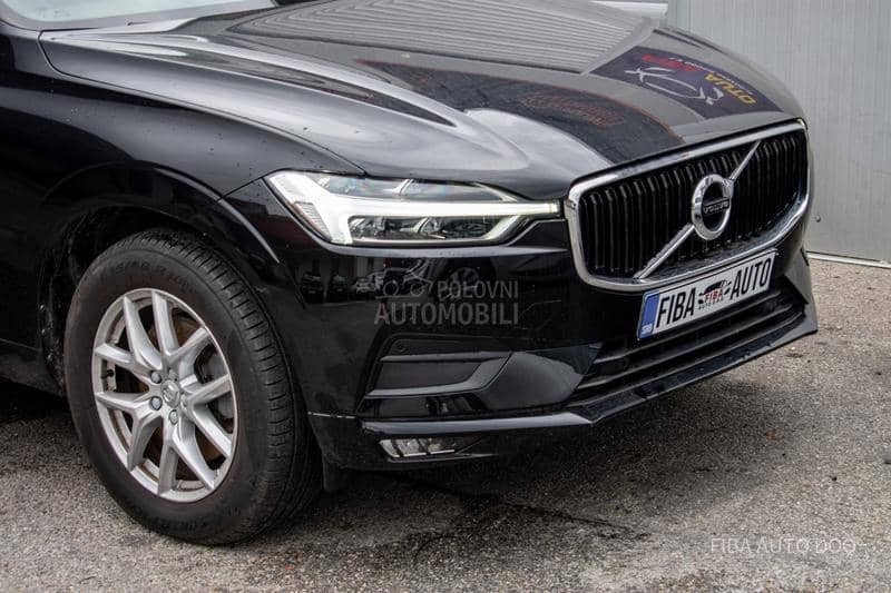 Volvo XC60 B5 HYBRID AWD