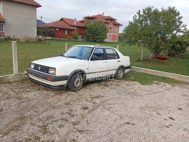 Volkswagen Jetta 1991. god. -  kompletan auto u delovima Volkswagen Jetta 1991. god. -  kompletan auto u delovima